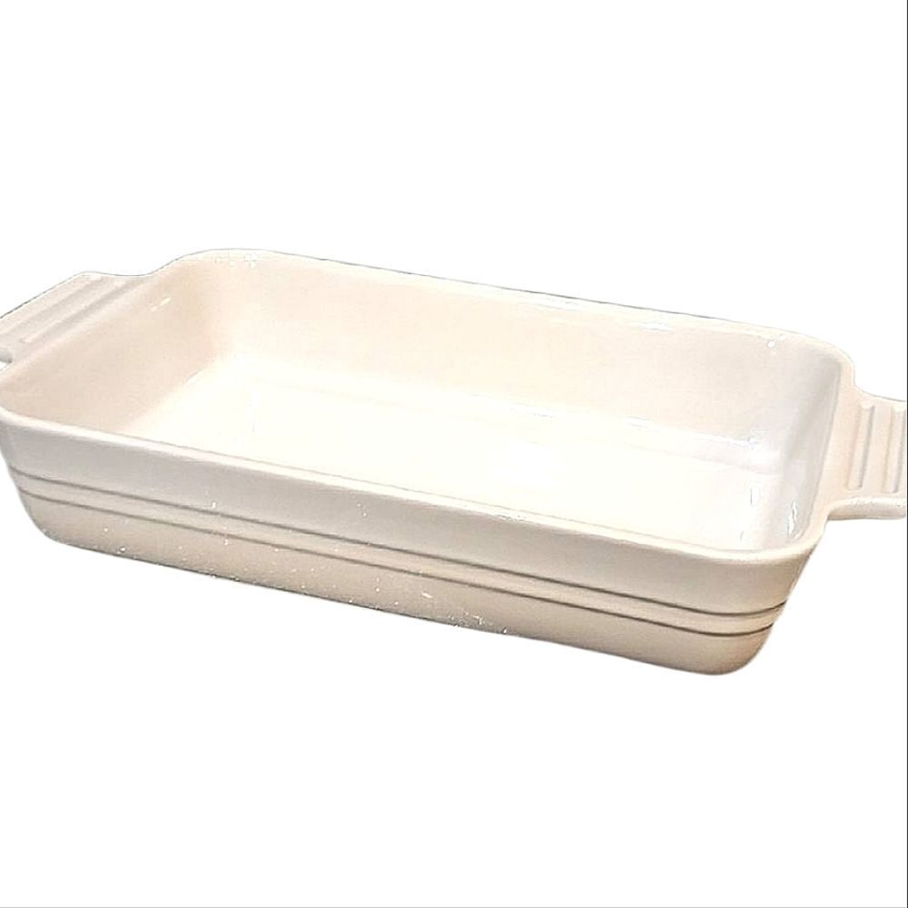 Le Creuset Heritage 25cm Rectangular Bakeware- Meringue